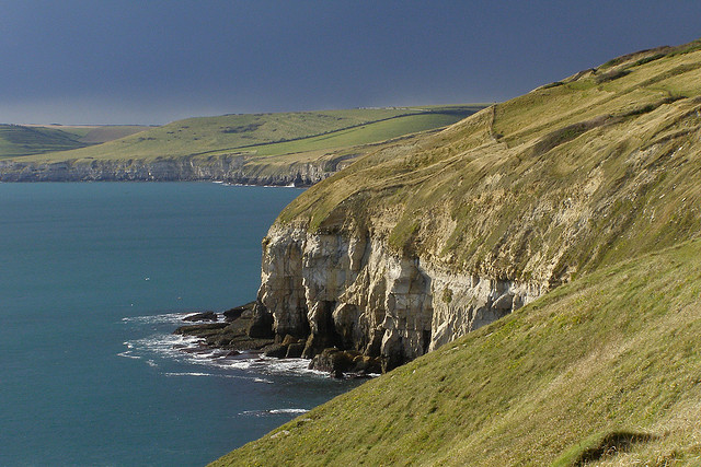 Purbeck-Coast-by-Flickr-User-Treehouse1977